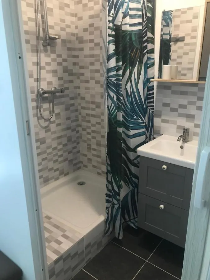 Apartment Studio Jardin Aubenas
