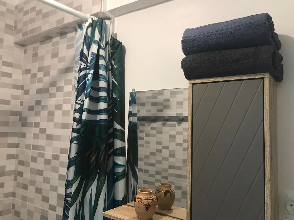 Studio Jardin Aubenas France